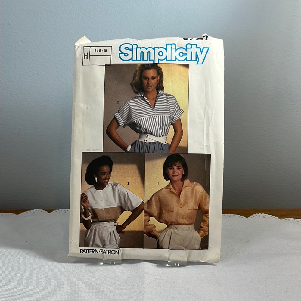 Simplicity 6707 Loose Fitting Button Down Shirt , SZ 6-8-10